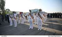همزمان با ایام فاطمیه شش شهید گمنام دفاع مقدس با حضور استاندار بوشهر و استقبال پر شور وارد فرودگاه بوشهر شدند.