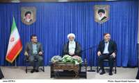 دیدار استاندار بوشهر و معاون علمی و فناوری رئیس‌جمهور با امام جمعه بوشهر